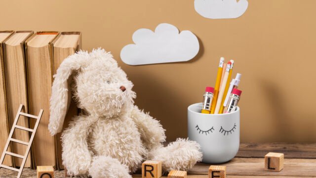 cute-plush-toy-books-arrangement